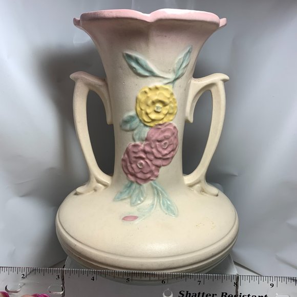 Hull Camellia Open Rose Double Handle Vase. C.1940's. 8.5" Tall x 5" Wide. (693) - Picture 2 of 6